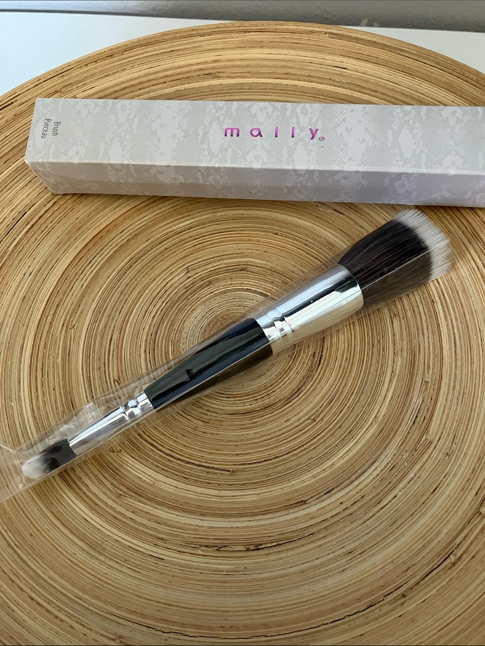 Mally Beauty Dual-Ended Makeup Brush - Black, Silver, White
